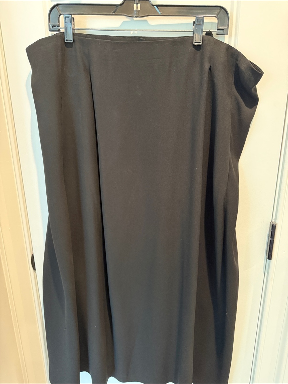 Eileen Fisher Black silk A-Line Midi Skirt (XL)